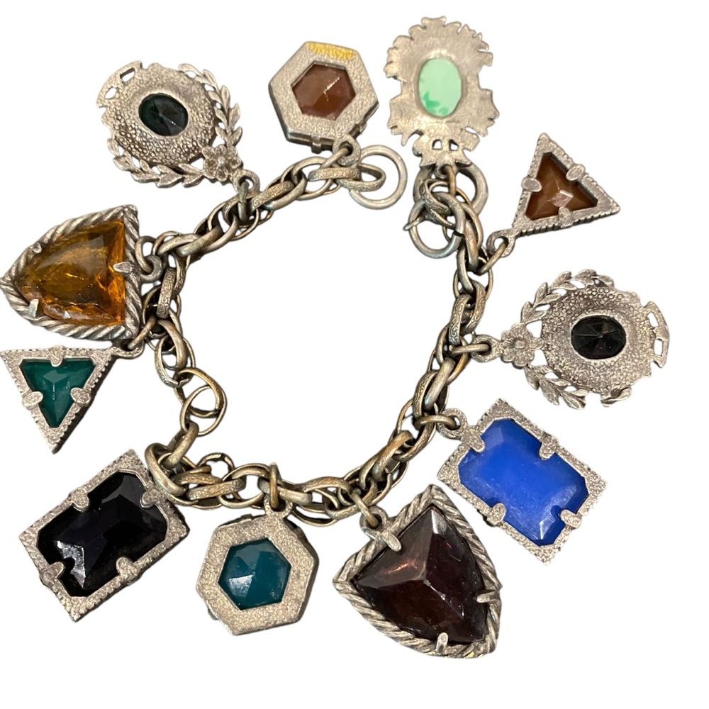 Vintage Charm Bracelet 7.5 Inch - Picture 5 of 6